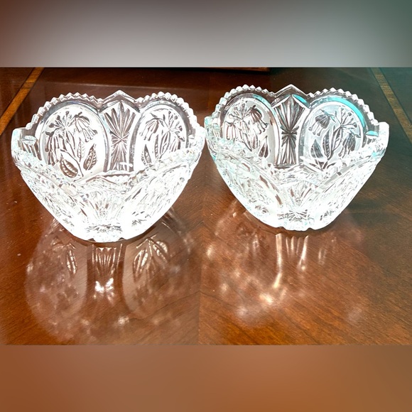 A Pair of Vintage Crystal Vases - Picture 6 of 12